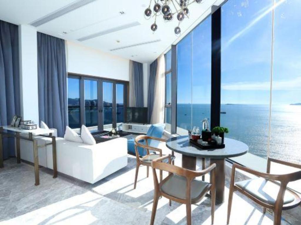 Rock Platinum Sea View Hotel Sanya Extérieur photo