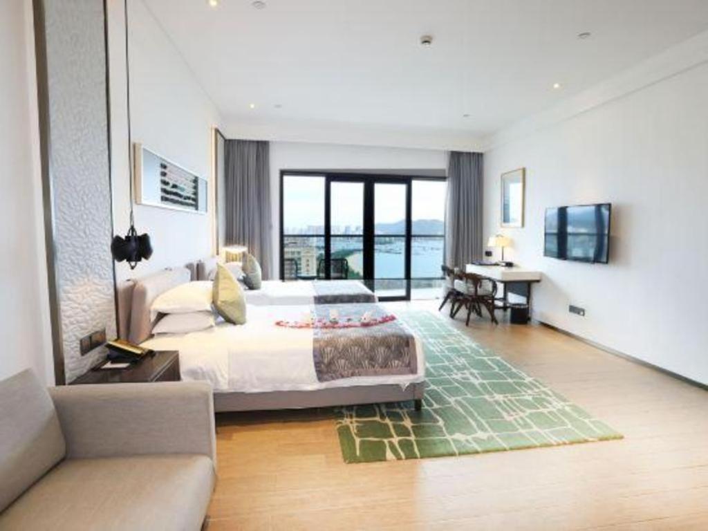 Rock Platinum Sea View Hotel Sanya Extérieur photo