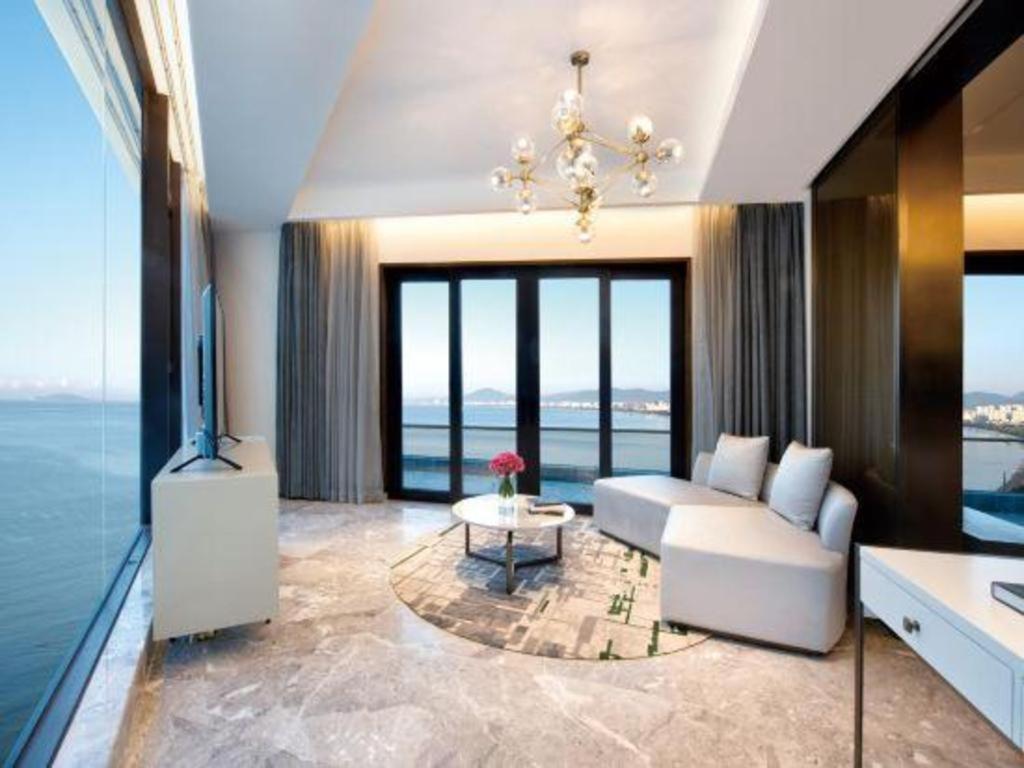 Rock Platinum Sea View Hotel Sanya Extérieur photo